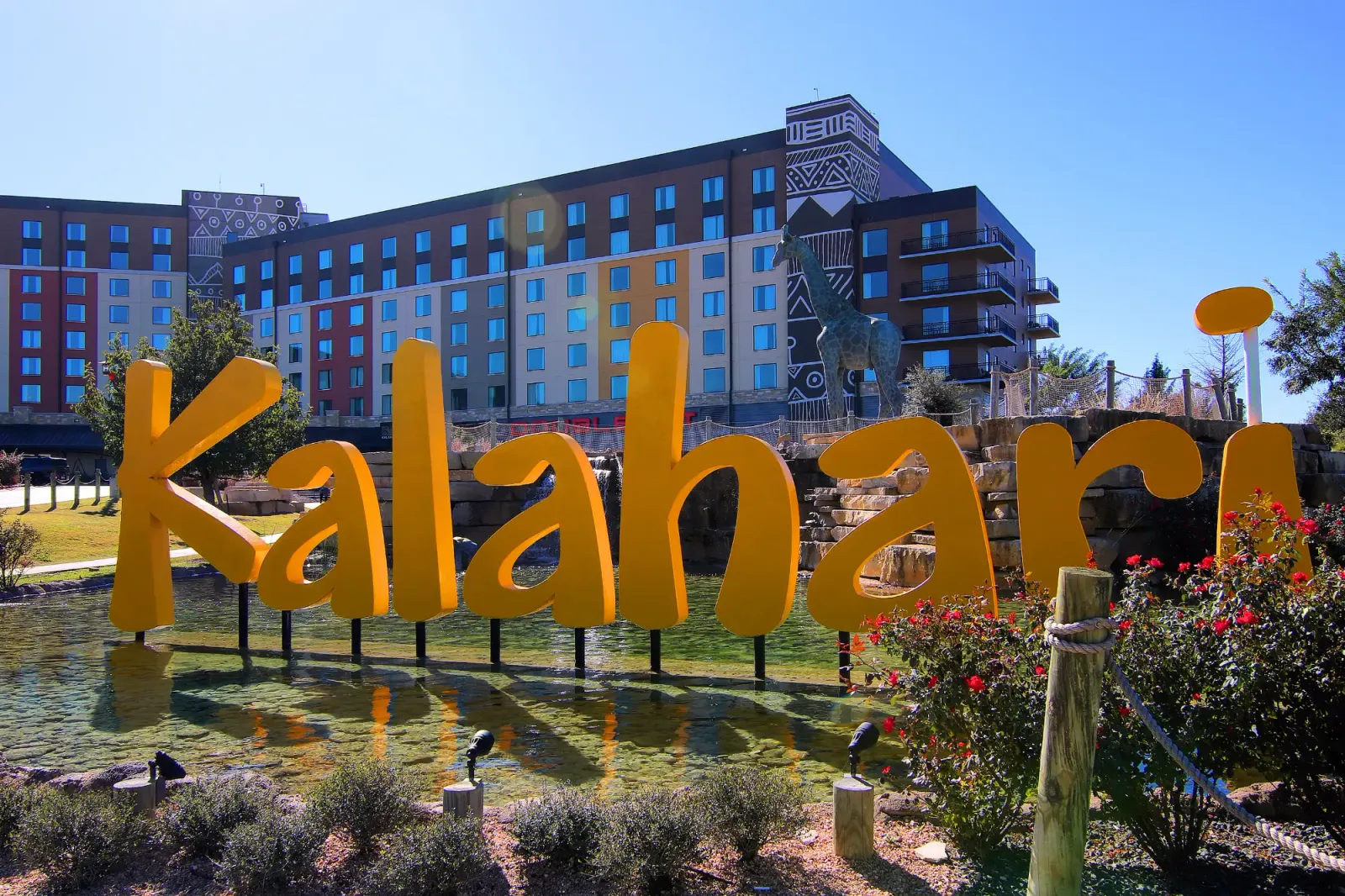 Kalahari Resorts & Conventions sign and hotel